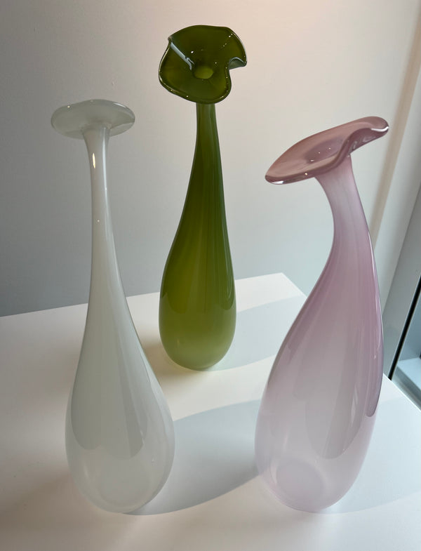 Alabaster, Avo Green, Light Pink